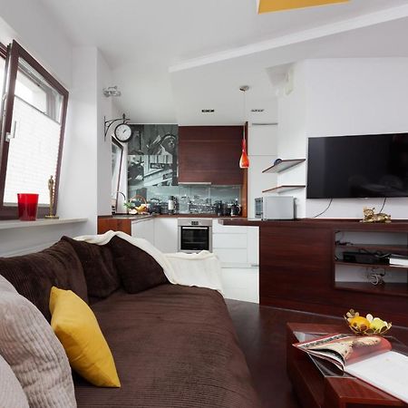 Spacious Suite With A Hammock And Terrace By Renters Prestige Warszawa Zewnętrze zdjęcie