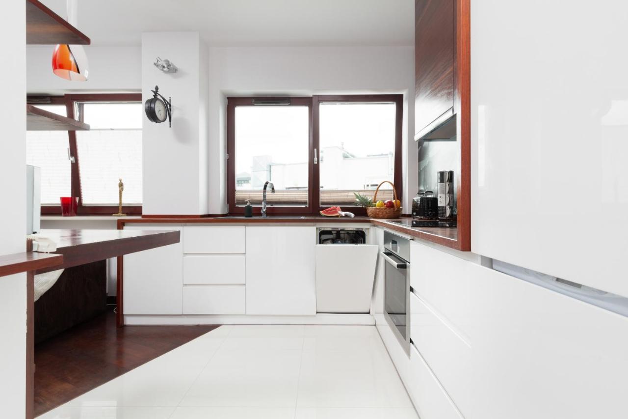 Spacious Suite With A Hammock And Terrace By Renters Prestige Warszawa Zewnętrze zdjęcie