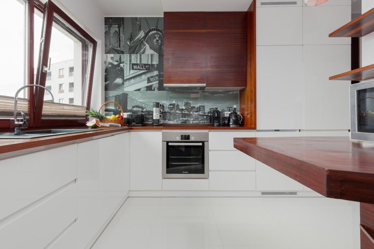 Spacious Suite With A Hammock And Terrace By Renters Prestige Warszawa Zewnętrze zdjęcie